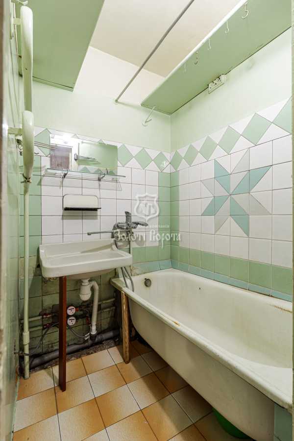 Продажа 2-комнатной квартиры 47.1 м², Космонавта Волкова ул., 8