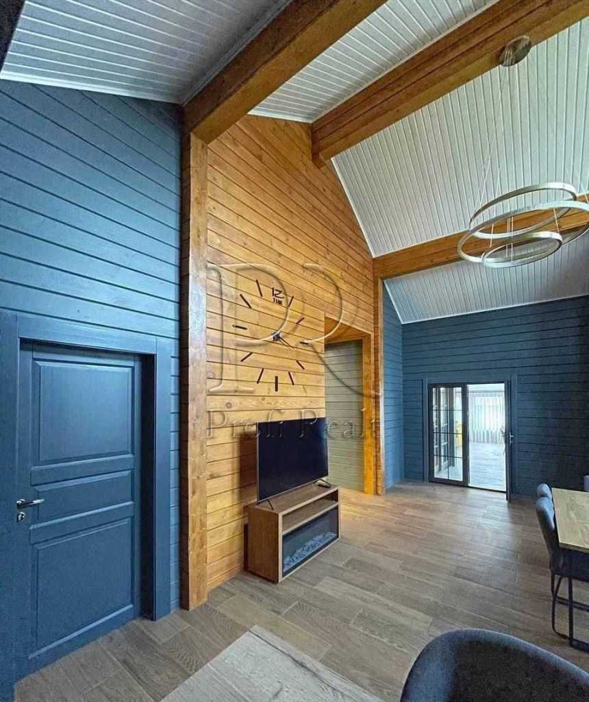 Продажа дома 280 м², Розкішна вулиця