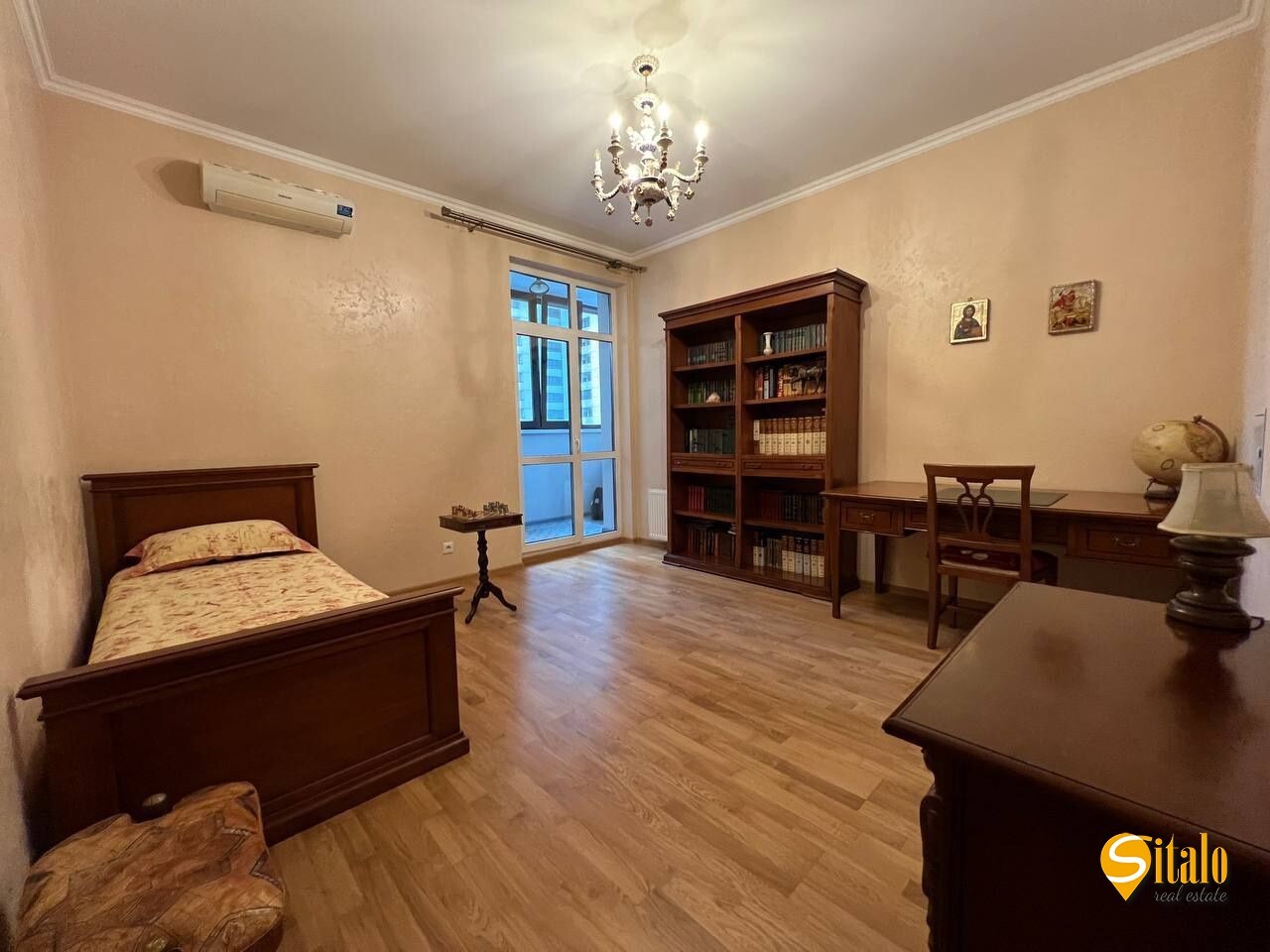 Продаж 3-кімнатної квартири 99 м², Євгена Коновальця вул., 44А