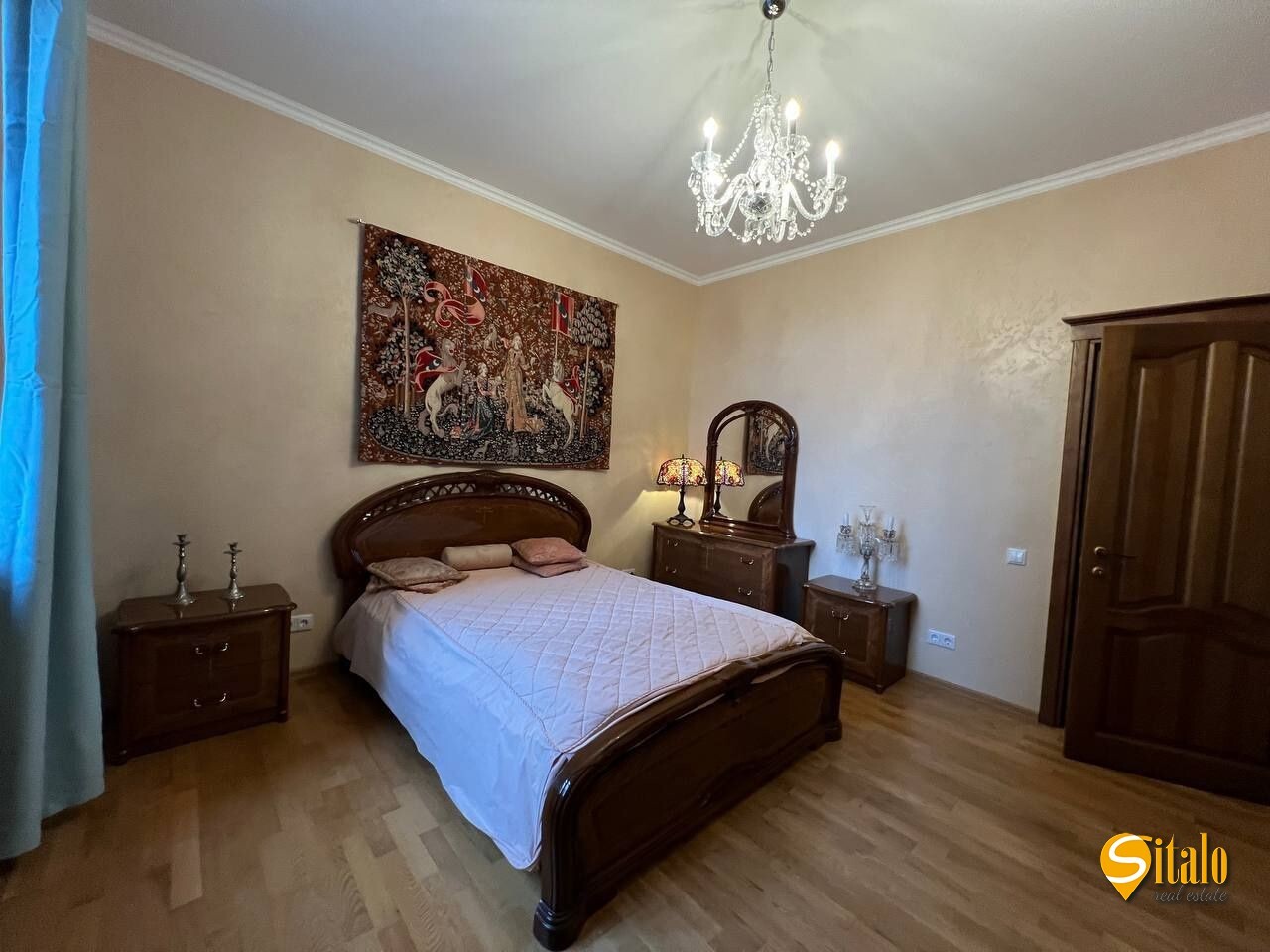 Продаж 3-кімнатної квартири 99 м², Євгена Коновальця вул., 44А