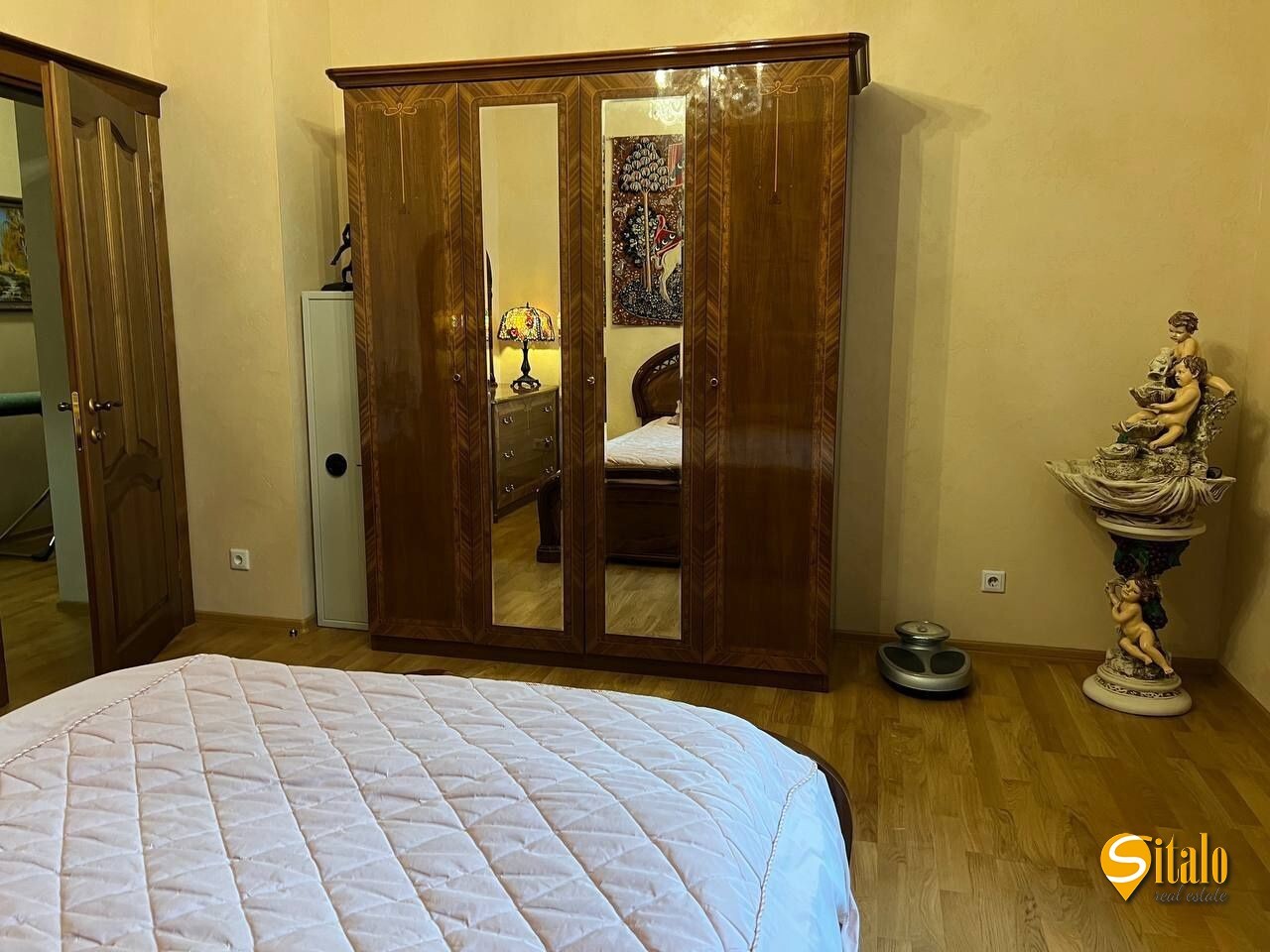 Продаж 3-кімнатної квартири 99 м², Євгена Коновальця вул., 44А