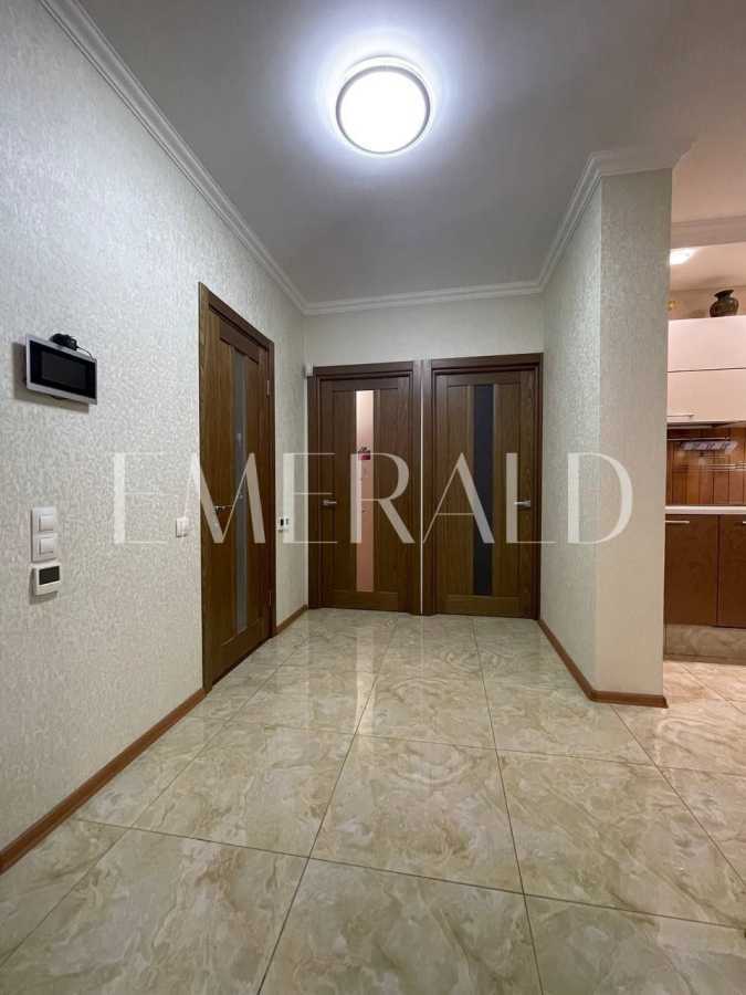 Продажа 3-комнатной квартиры 101.7 м², Вадима Гетьмана ул., 30Б