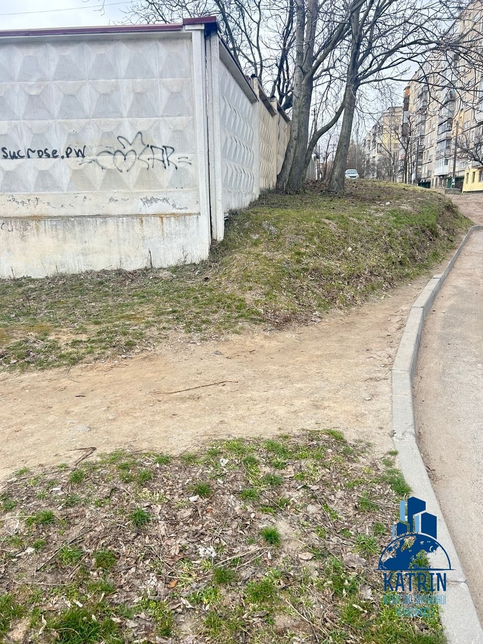 Продажа территорий общественного использования 4.2 соток, Янтарная ул.