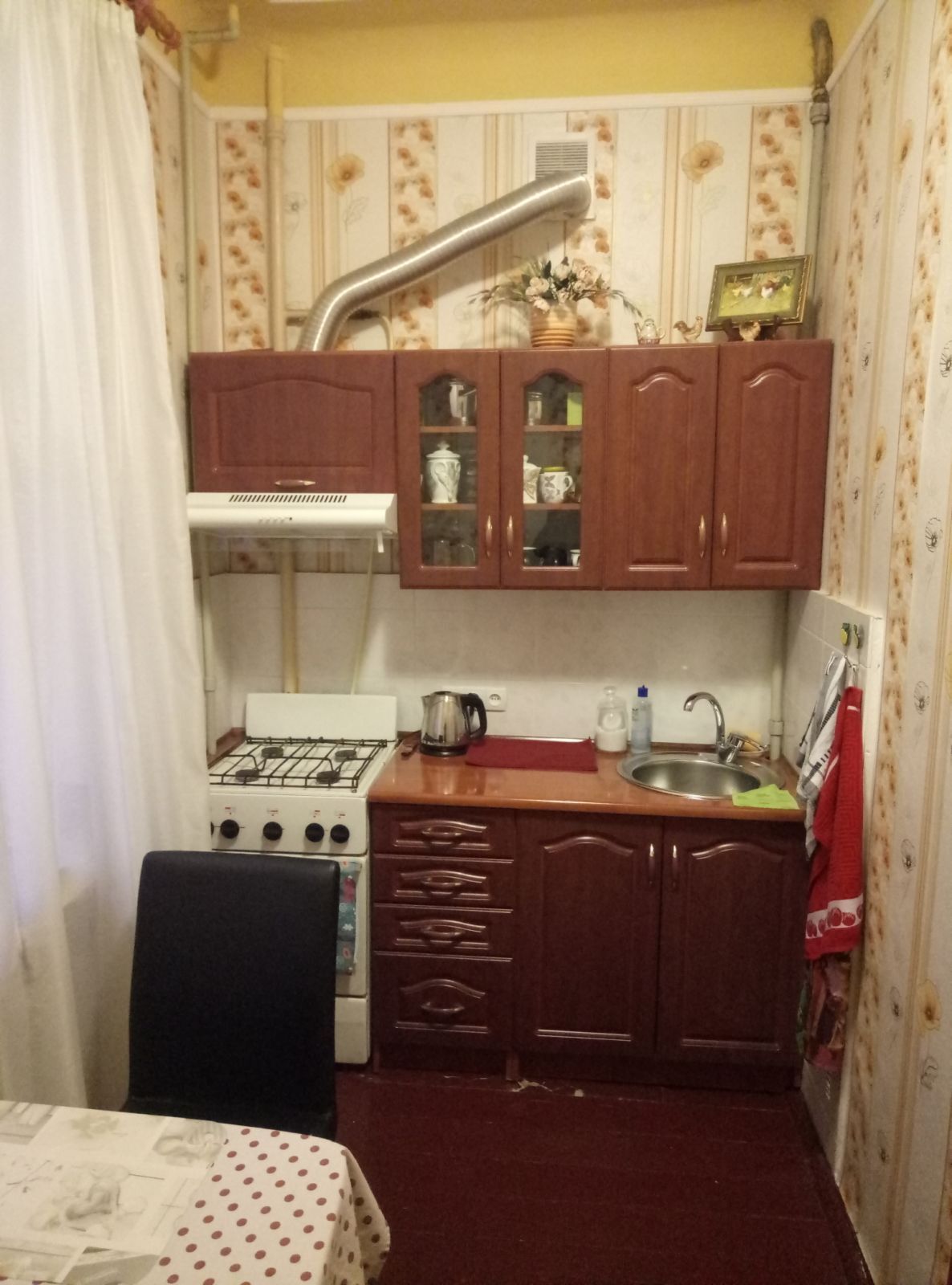 Оренда 1-кімнатної квартири 40 м², Тітова вул., 13