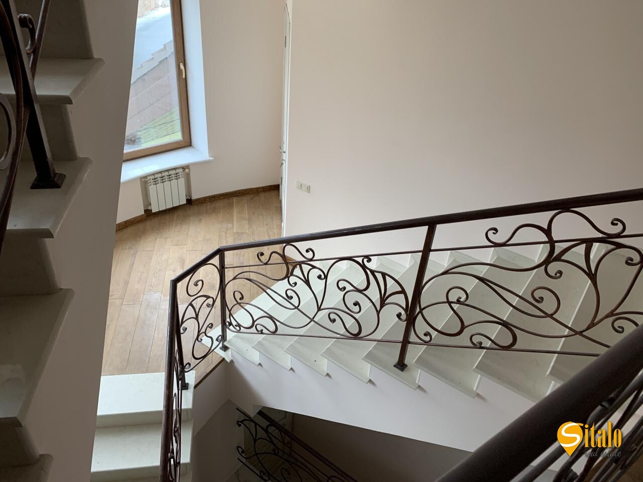 Продаж будинку 500 м², 1-а Озерна вул.