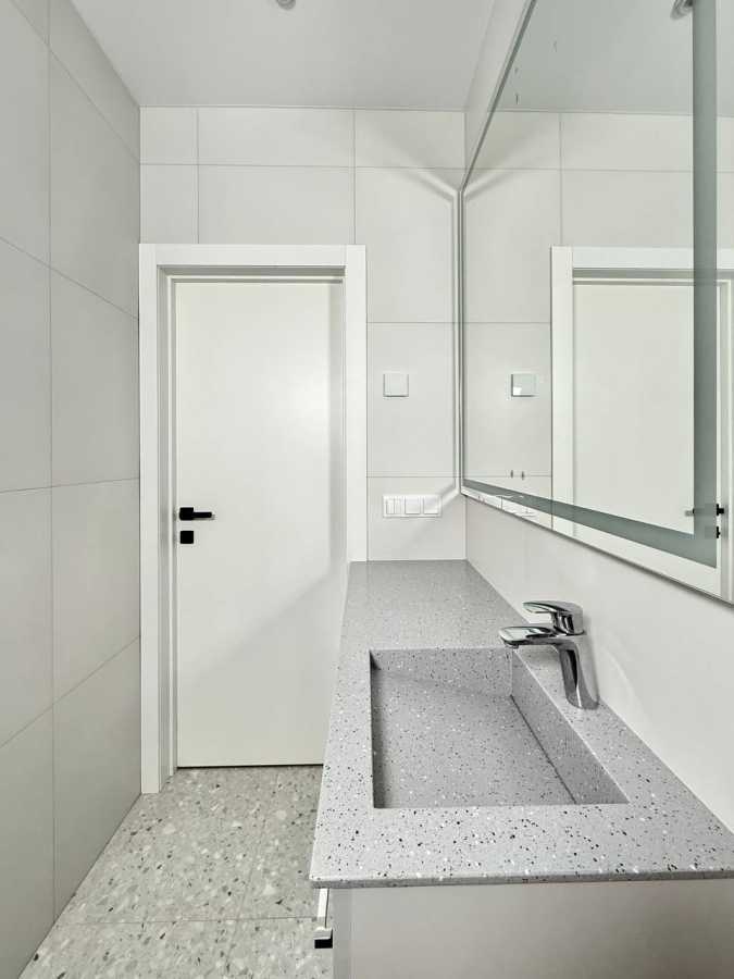 Продажа 1-комнатной квартиры 38 м², Братьев Зеровых ул., Шеметів, 7