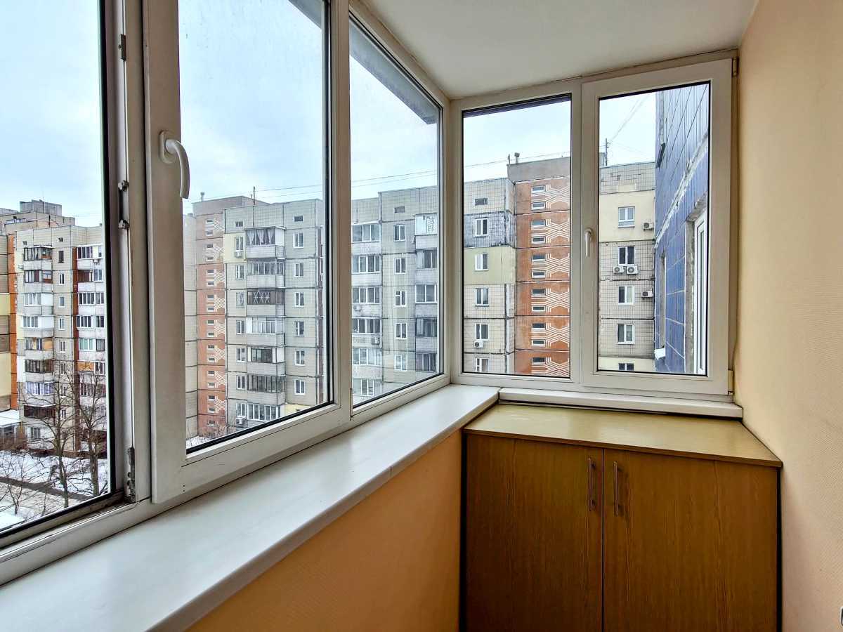 Продажа 2-комнатной квартиры 52.4 м², Радужная ул., 71