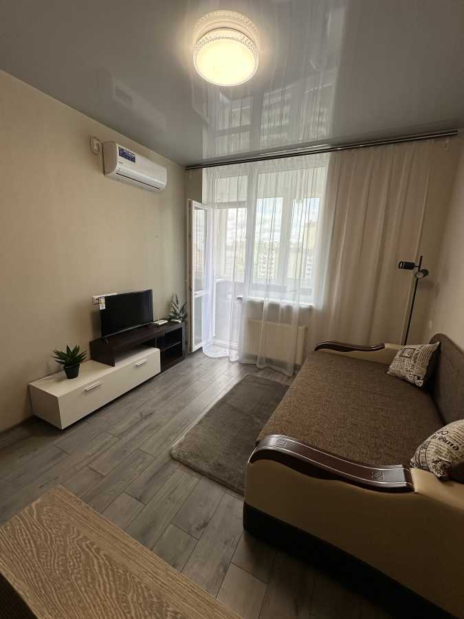 Оренда 1-кімнатної квартири 30 м², Полевая вул., 73