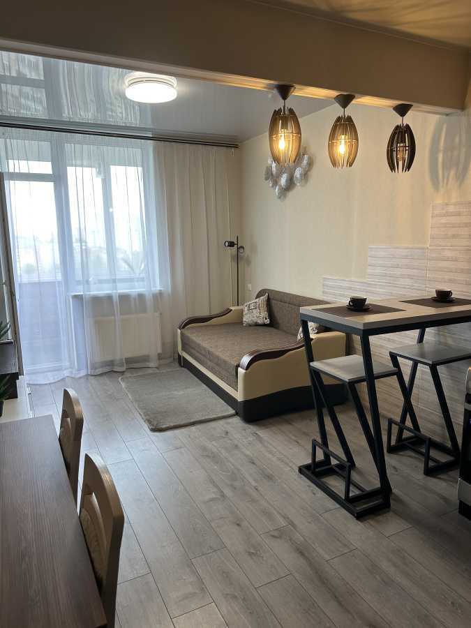 Оренда 1-кімнатної квартири 30 м², Полевая вул., 73