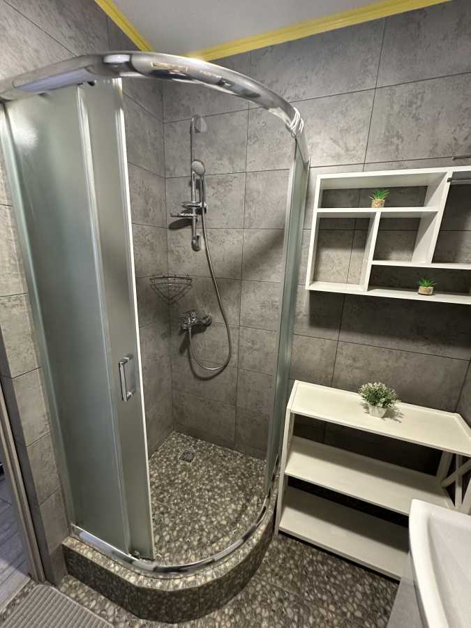 Оренда 1-кімнатної квартири 30 м², Полевая вул., 73