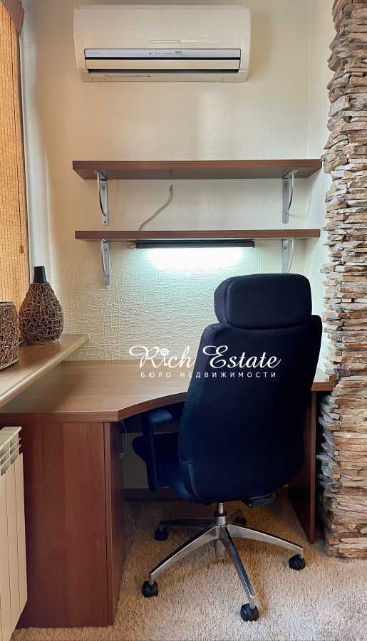 Оренда 3-кімнатної квартири 110 м², 40-летия Октября, 68