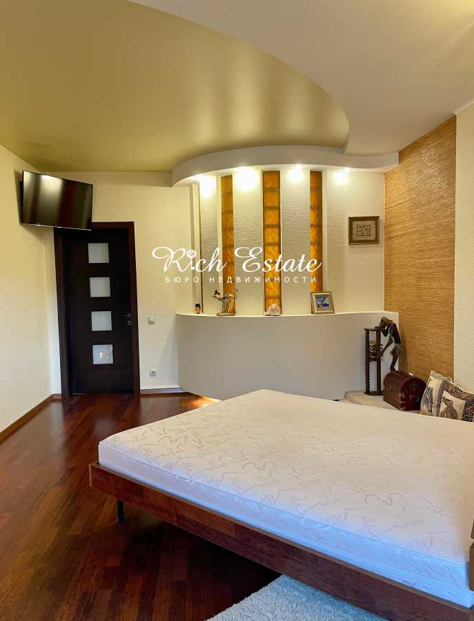 Оренда 3-кімнатної квартири 110 м², 40-летия Октября, 68