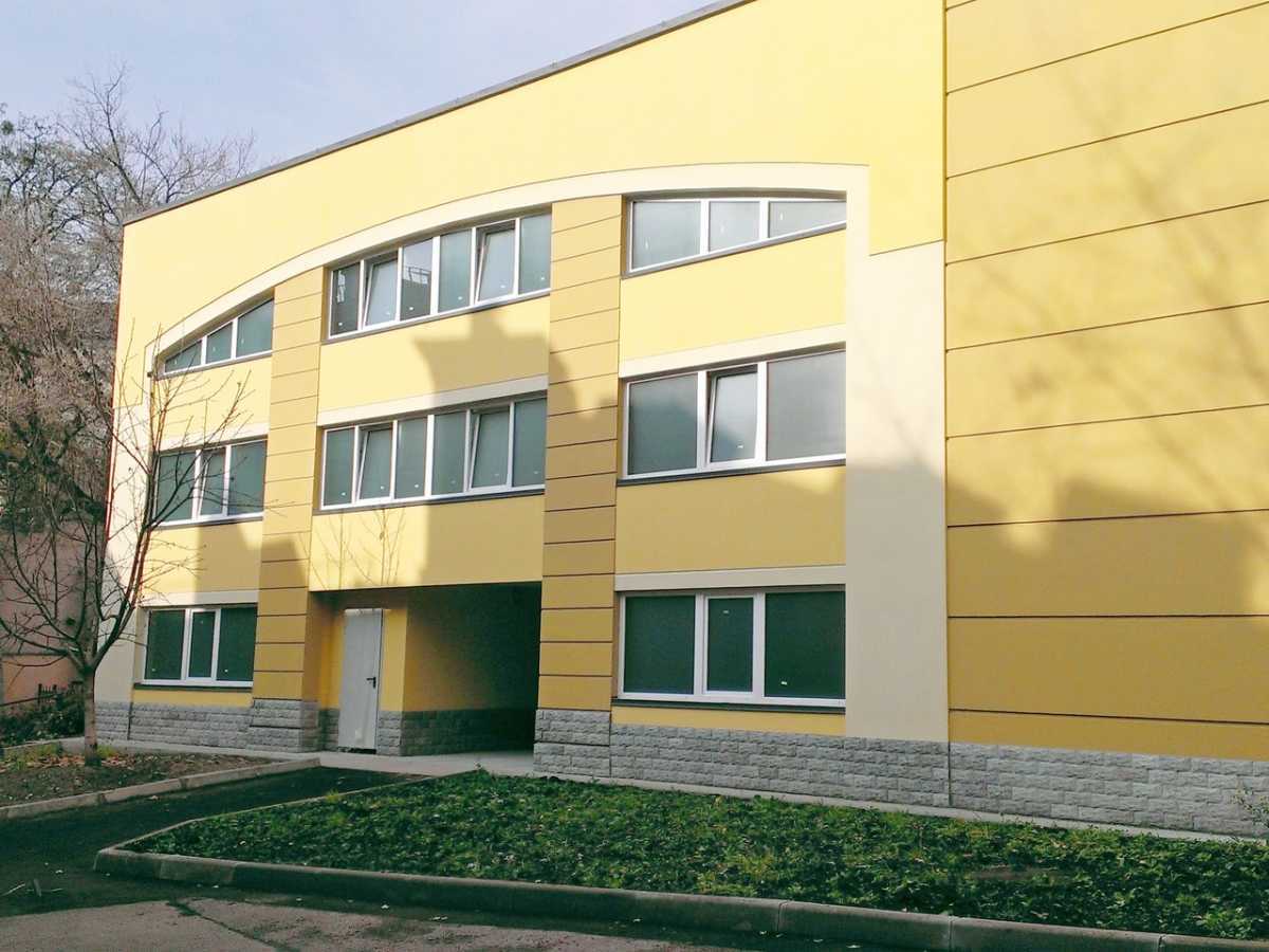 Оренда парковки 18 м², Олеся Гончара вул., 45В