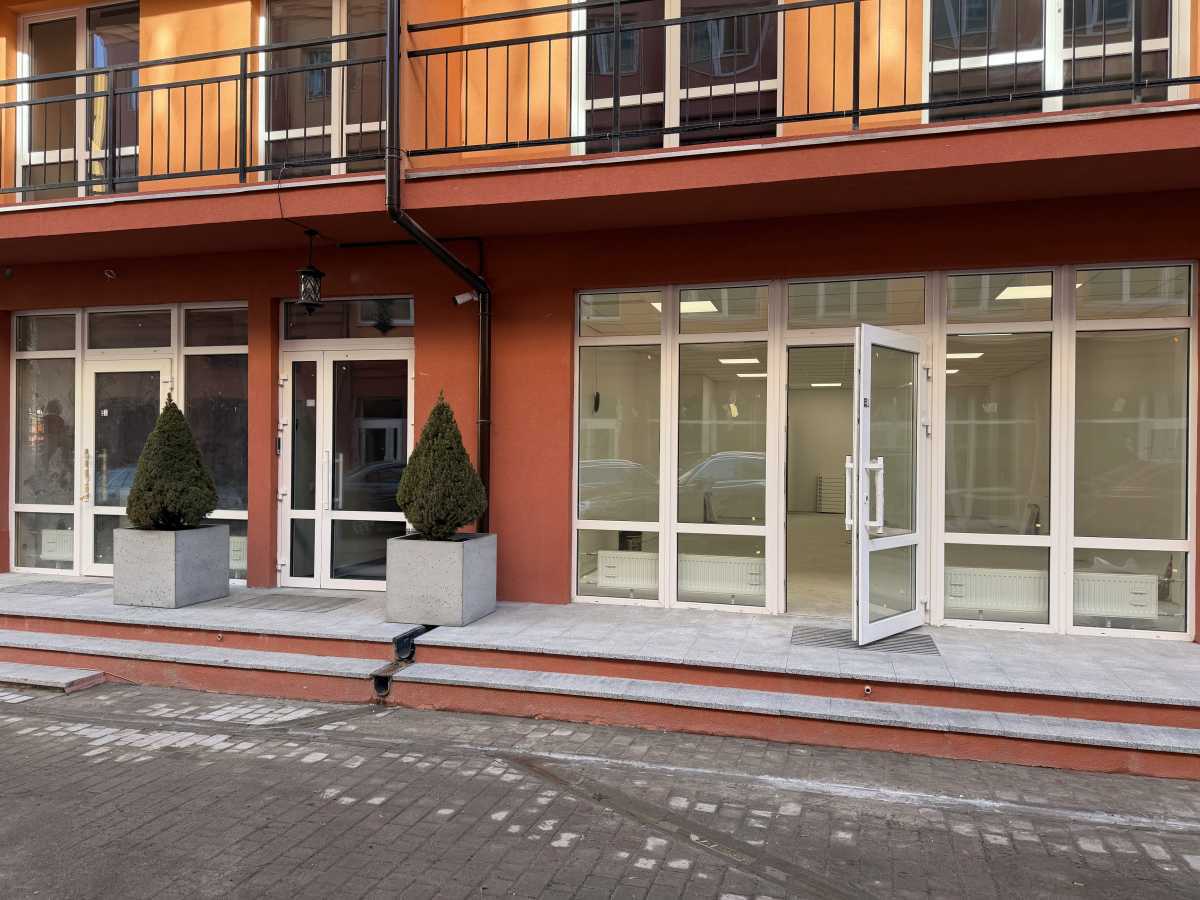 Продажа другого торгового помещения 65 м², Глубочицкая ул., 17