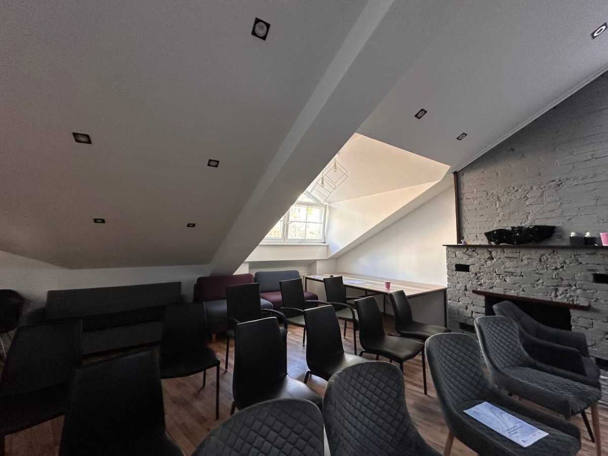 Оренда офісу 400 м², Ольгинська, 2/1