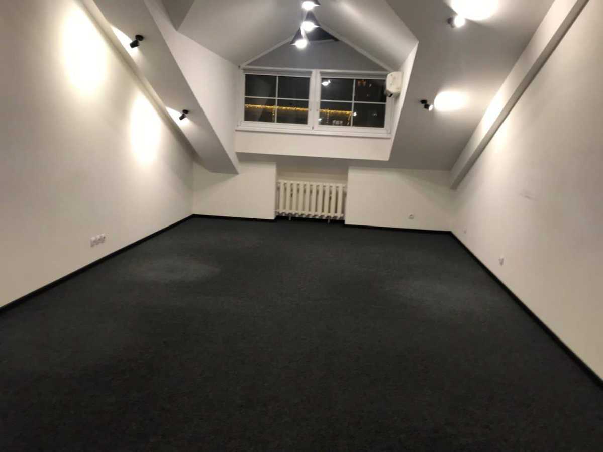 Оренда офісу 400 м², Ольгинська, 2/1