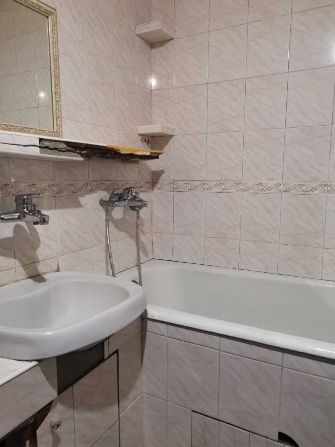 Продажа 3-комнатной квартиры 65.5 м², Зои Гайдай ул., 9/8