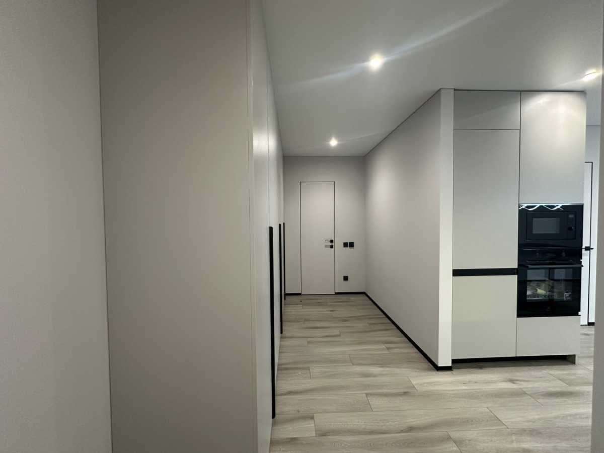 Продажа 1-комнатной квартиры 53 м², Михаила Максимовича ул., 32А