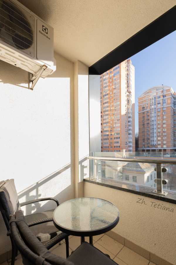 Оренда 1-кімнатної квартири 55 м², Ділова вул., 1/2