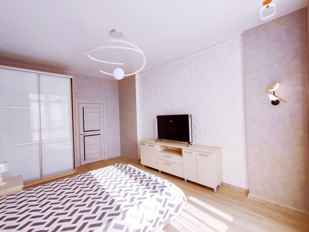 Аренда 1-комнатной квартиры 50 м², Михаила Максимовича ул., 32