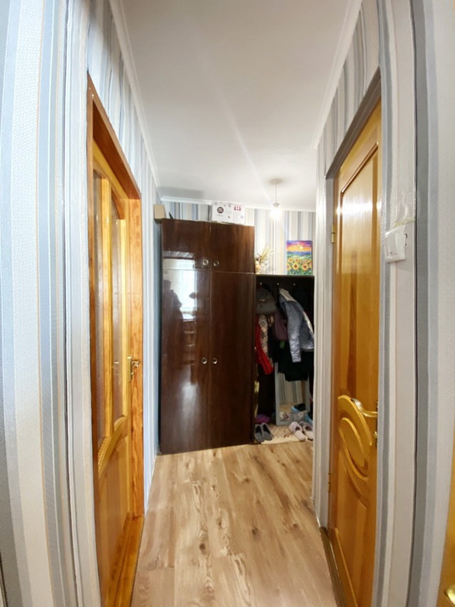 Продажа 2-комнатной квартиры 44 м², Крылова ул.