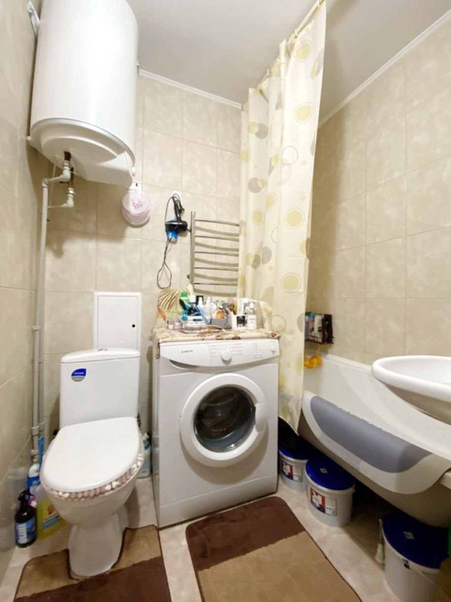 Продажа 2-комнатной квартиры 44 м², Крылова ул.