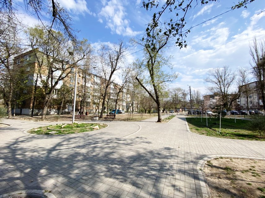 Продажа 2-комнатной квартиры 44 м², Крылова ул.