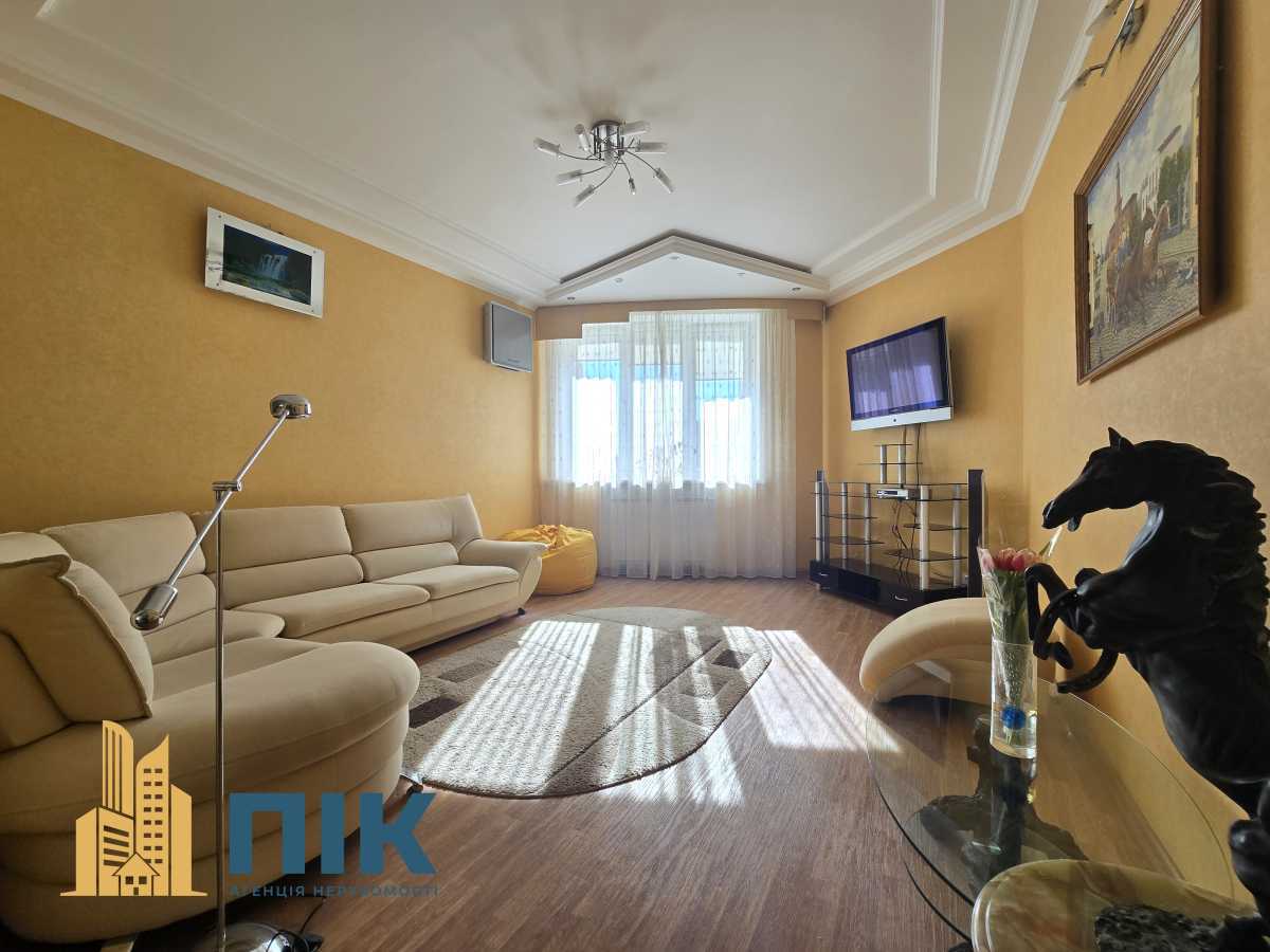 Продажа 2-комнатной квартиры 80 м², Героев Сталинграда просп., 10А К1