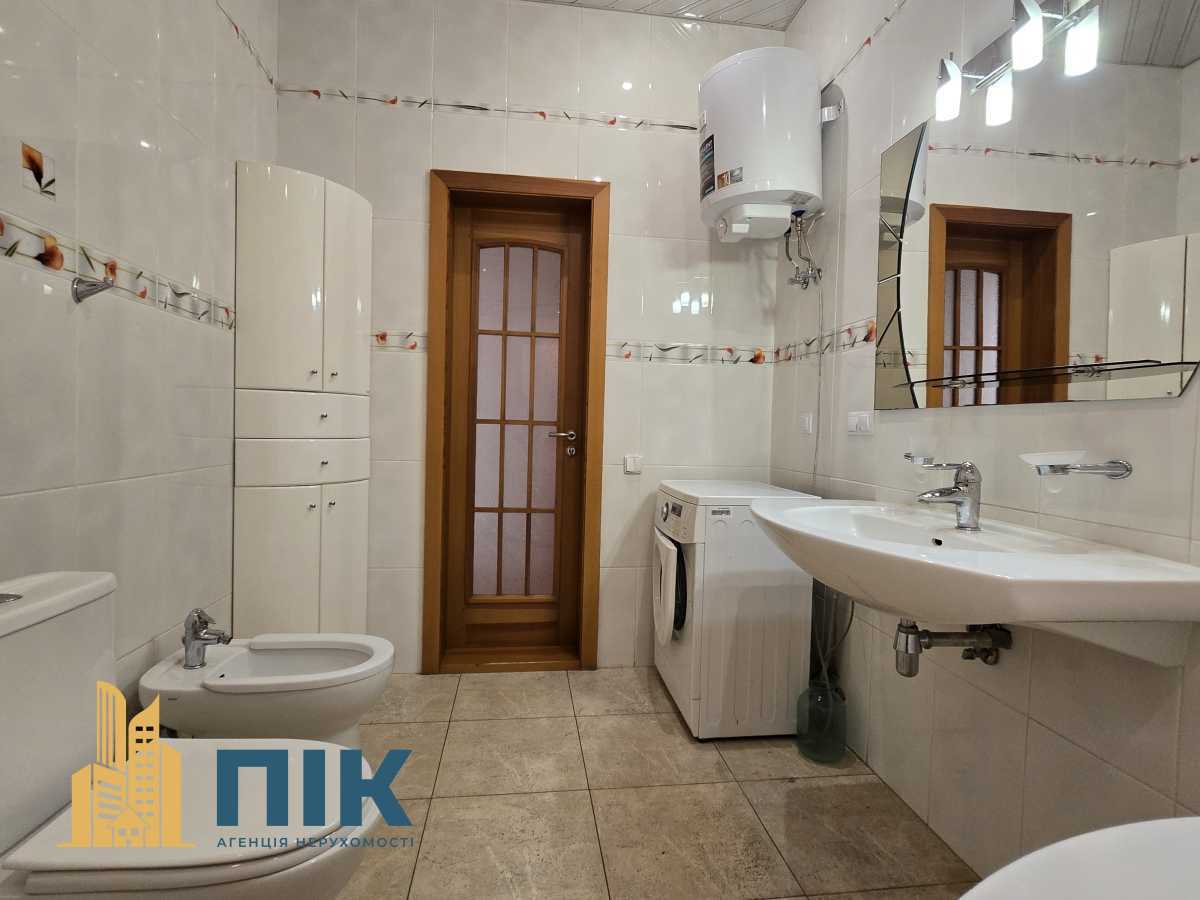 Продажа 2-комнатной квартиры 80 м², Героев Сталинграда просп., 10А К1