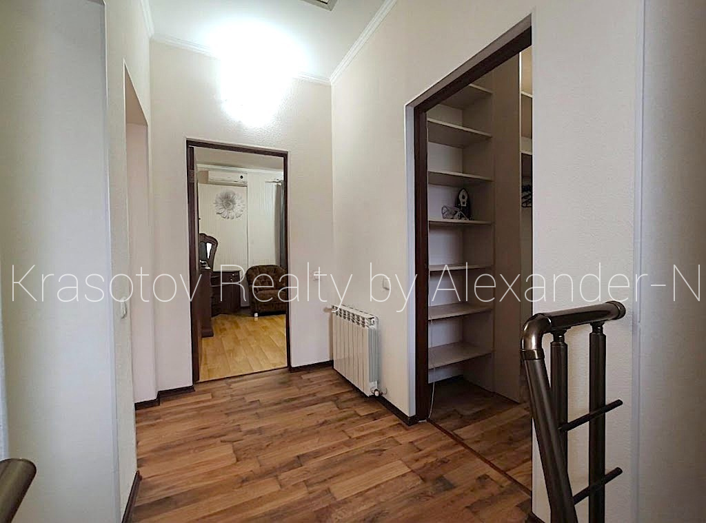 Продаж будинку 90 м², Окружна вул.