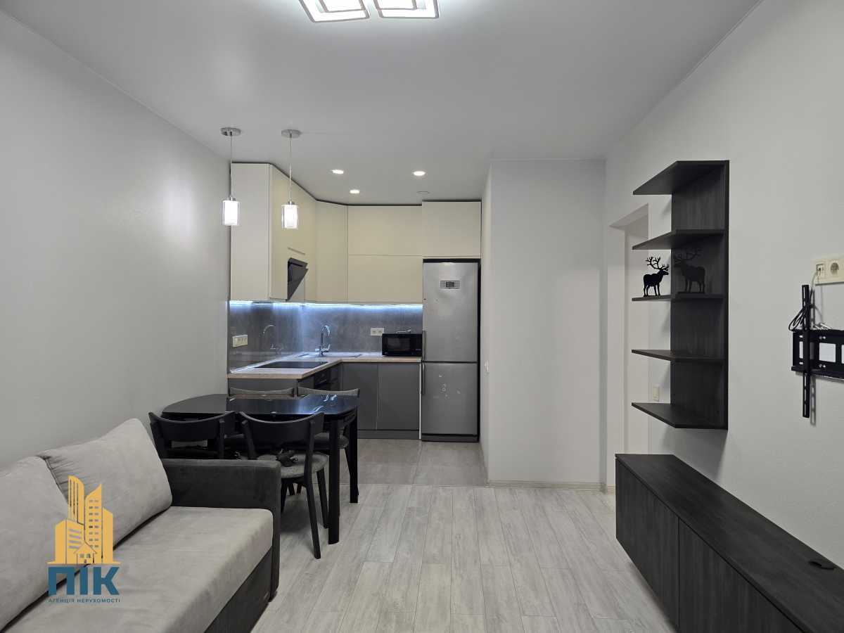 Продажа 1-комнатной квартиры 44 м², Тадея Рыльского бул., 1