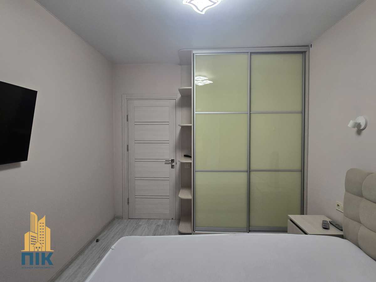 Продажа 1-комнатной квартиры 44 м², Тадея Рыльского бул., 1