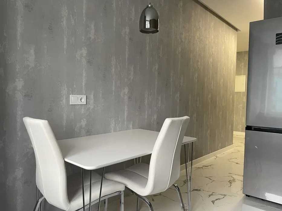 Оренда 1-кімнатної квартири 44 м², Оксамитова вул., 9А