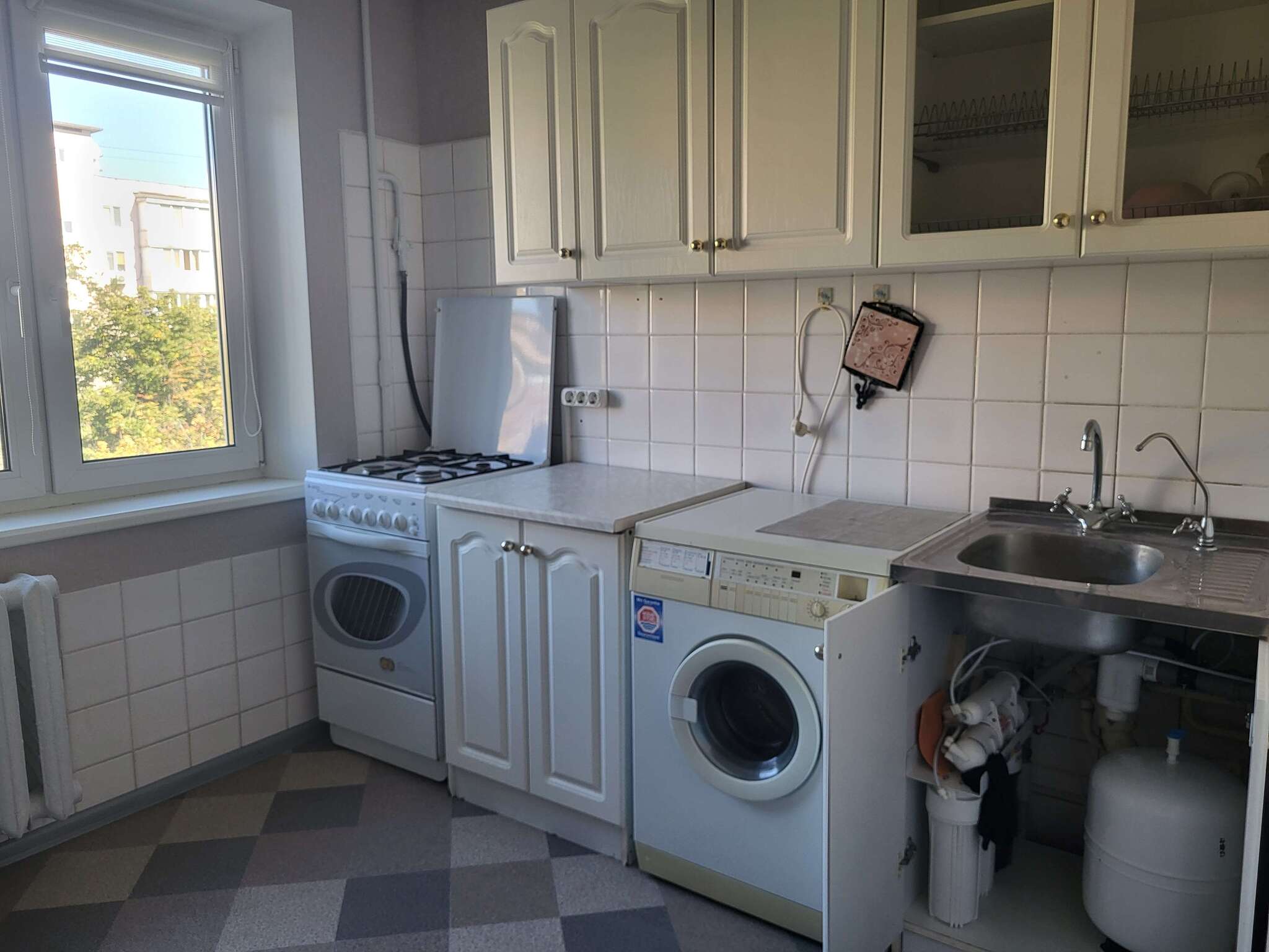 Продажа 2-комнатной квартиры 55 м², Евгения Коновальца ул., 37