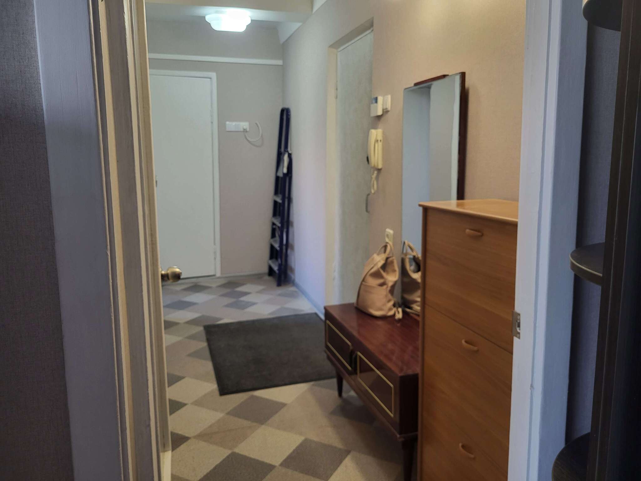 Продажа 2-комнатной квартиры 55 м², Евгения Коновальца ул., 37