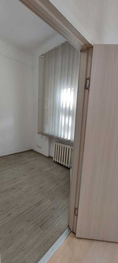 Продаж офісу 40 м², Гоголівська вул., 49