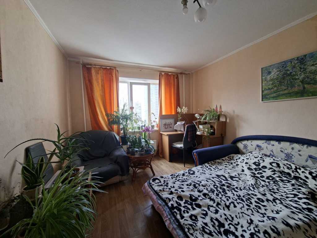 Продажа 2-комнатной квартиры 56 м², Александра Мишуги ул., 11