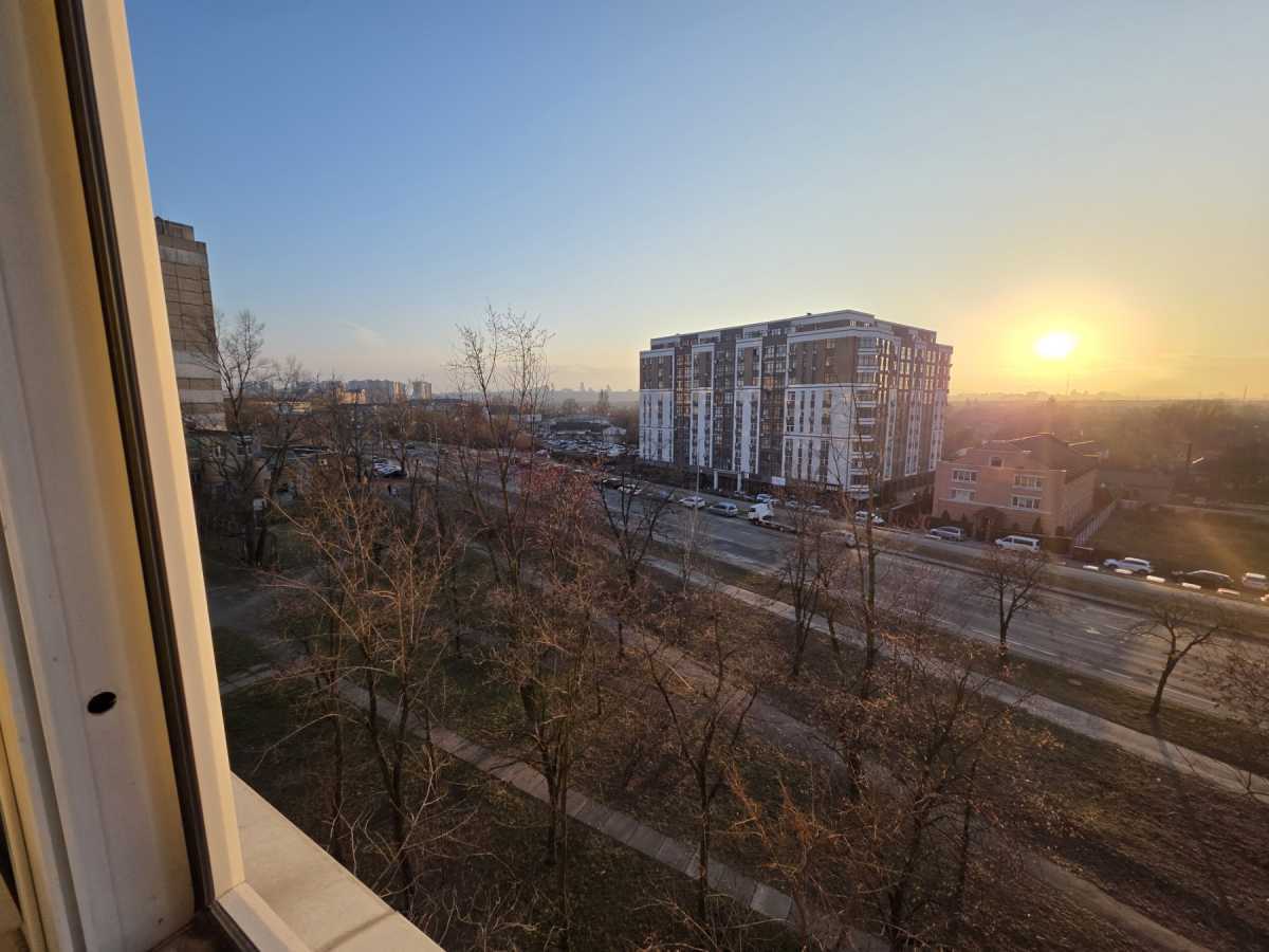 Продажа 1-комнатной квартиры 35.9 м², Радужная ул., 69