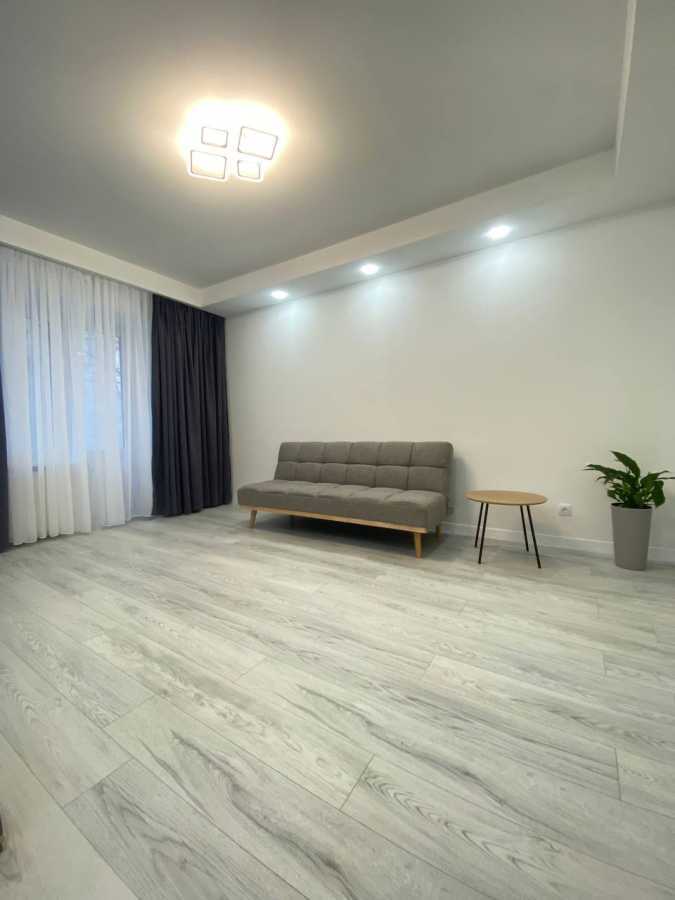 Аренда 2-комнатной квартиры 46 м², Большая Васильковская ул., 112