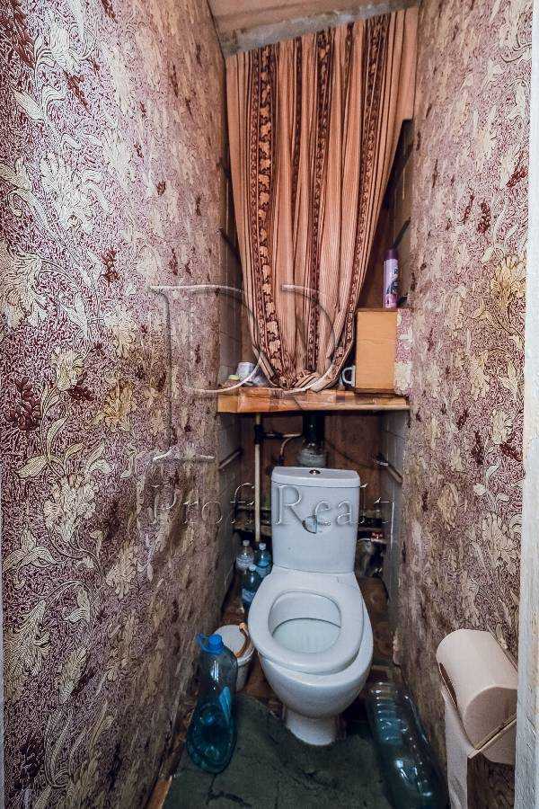 Продаж 3-кімнатної квартири 72 м², Булгакова вул., 3