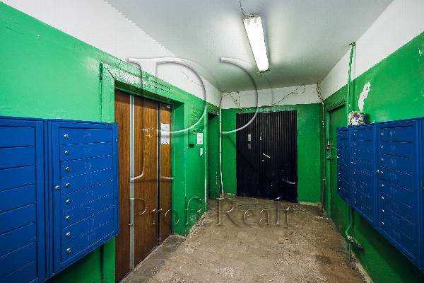 Продаж 3-кімнатної квартири 72 м², Булгакова вул., 3