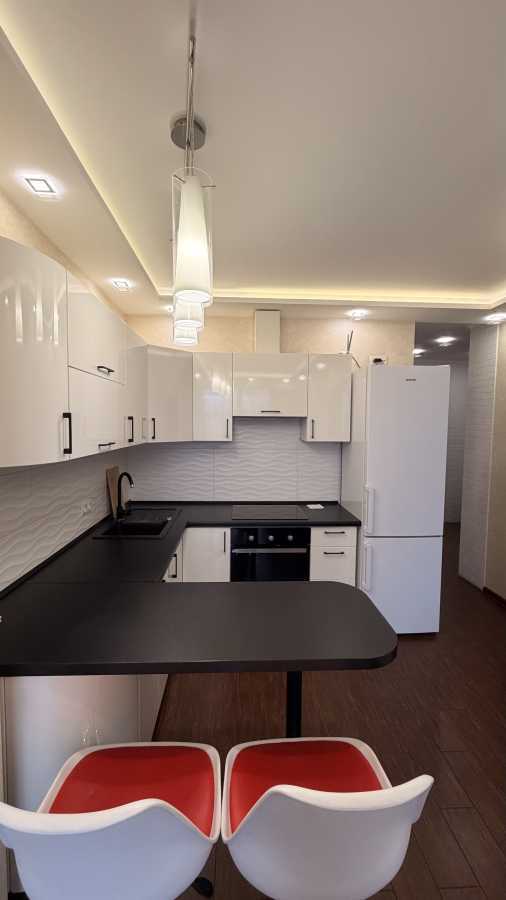 Оренда 1-кімнатної квартири 48 м², Ивана Франка вул., Икинфеева, 30а