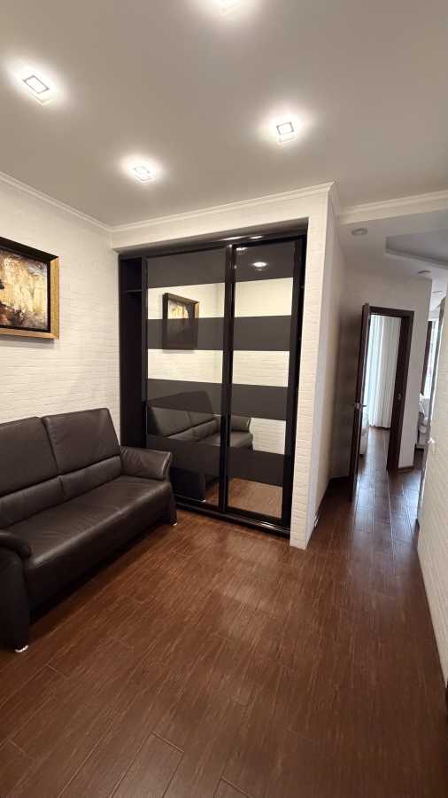 Оренда 1-кімнатної квартири 48 м², Ивана Франка вул., Икинфеева, 30а