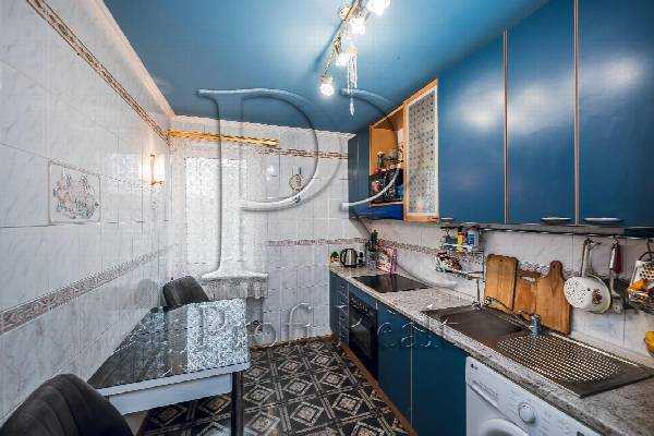 Продажа 3-комнатной квартиры 71 м², Павла Тычины просп., 8
