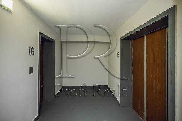 Продажа 3-комнатной квартиры 71 м², Павла Тычины просп., 8