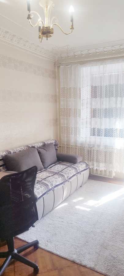 Аренда 1-комнатной квартиры 38 м², Григория Чупринки ул., 8