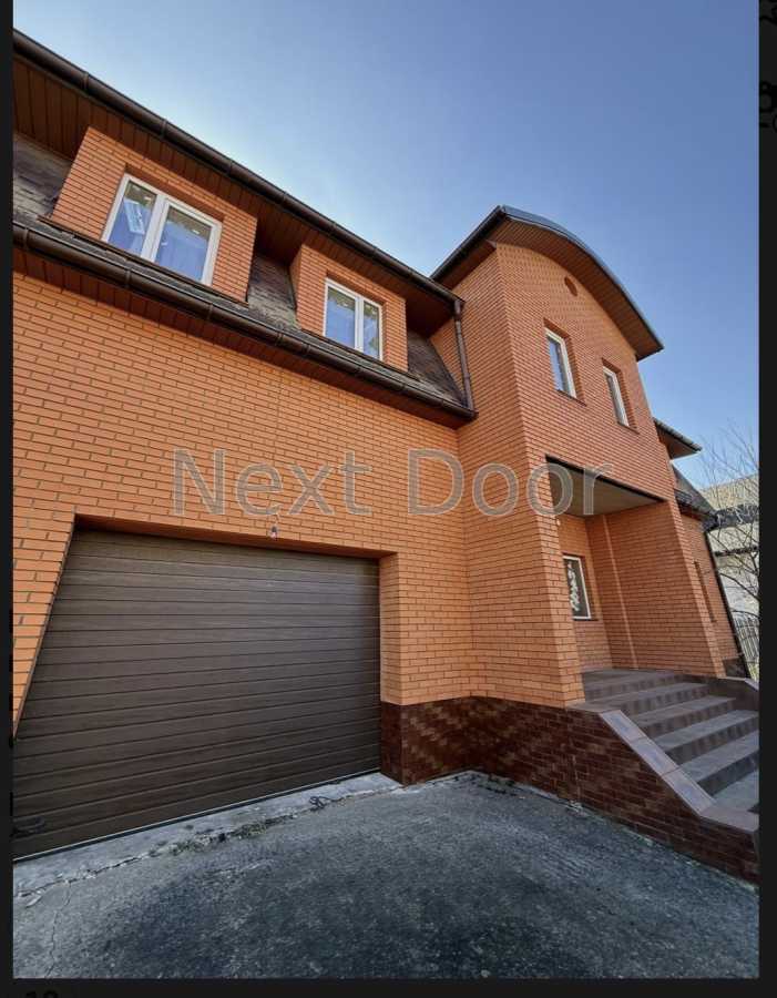 Продаж будинку 389.1 м², Квітнева, 11