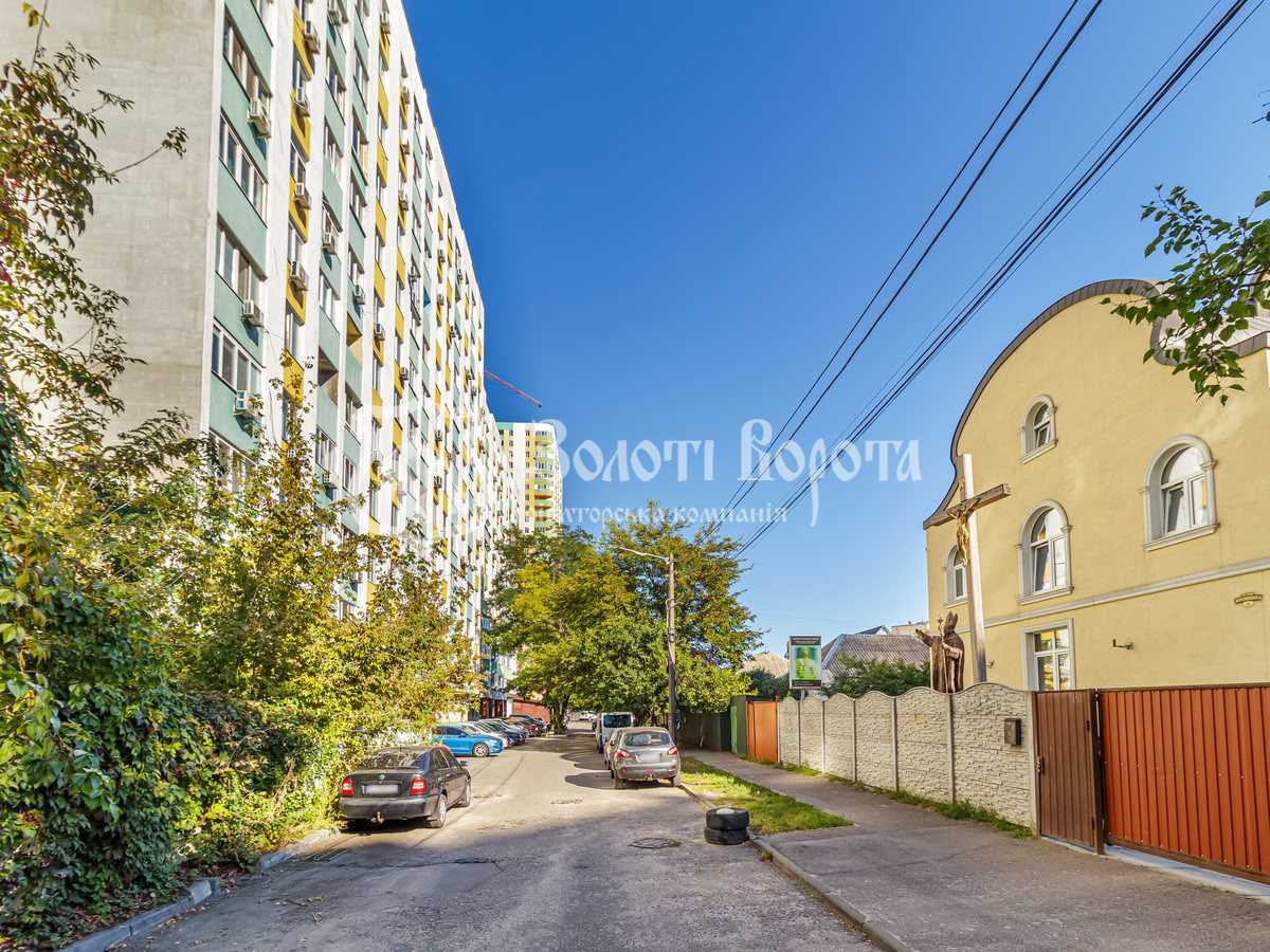 Продаж 1-кімнатної квартири 39 м², Лобачевського пров., 7а
