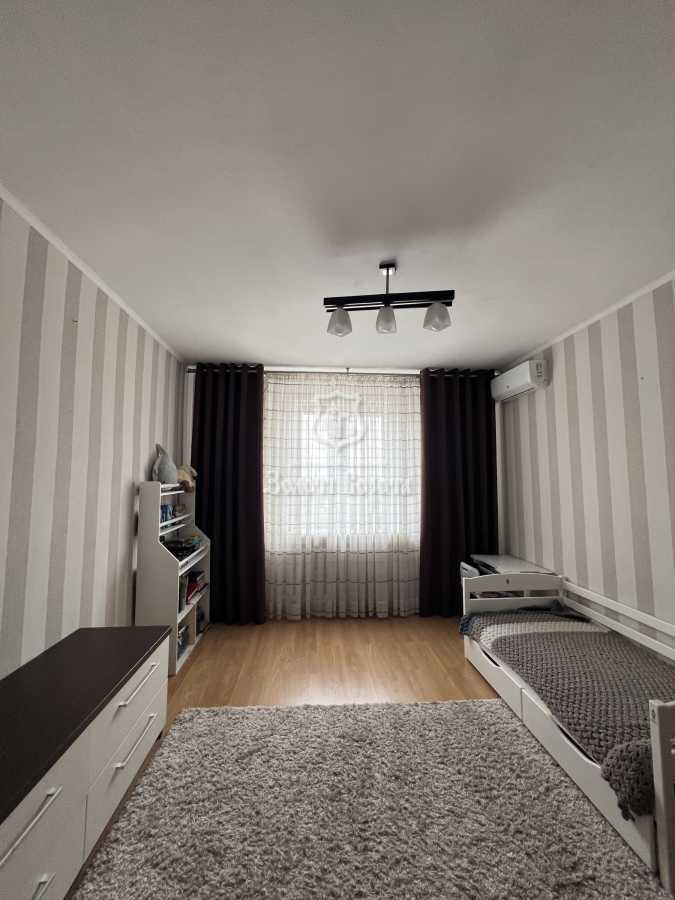 Продажа 3-комнатной квартиры 81.2 м², Новаторов ул., 22В