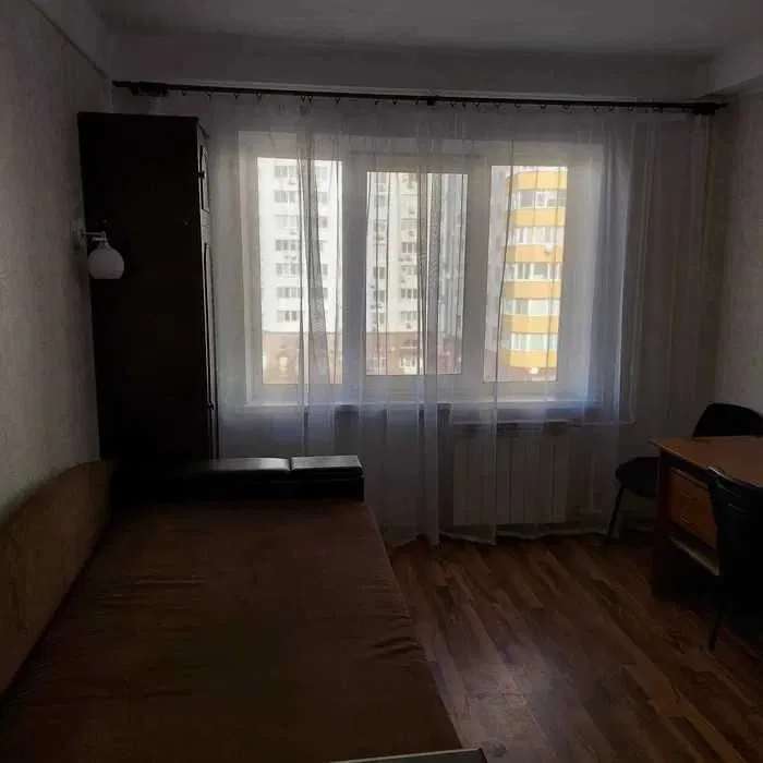 Оренда 1-кімнатної квартири 32 м², Юрія Шумського вул., 4А